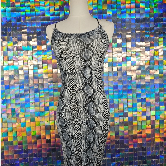 Snake Print Bodycon Mini Dress Spaghetti Straps Backless Cutout - Picture 3 of 7